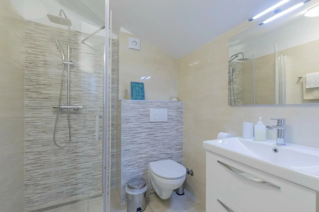 Center Penthouse Apartment Pula Croatia