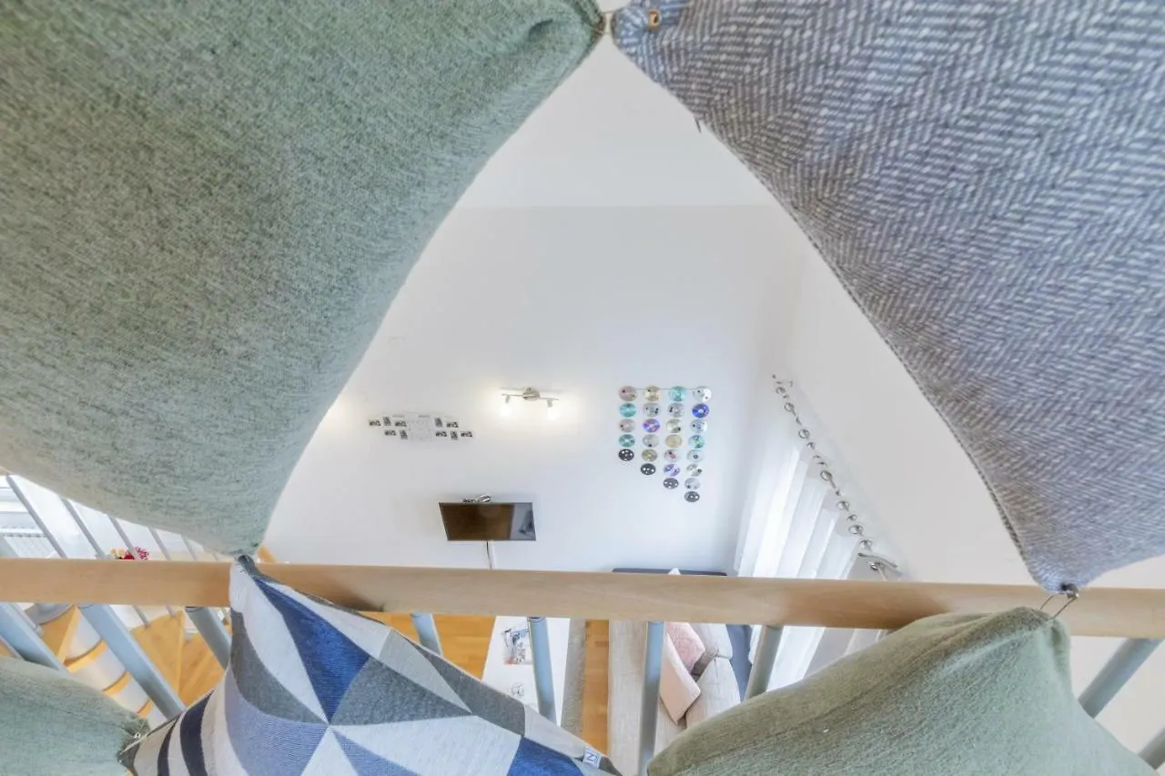 Center Penthouse Apartment Pula Croatia